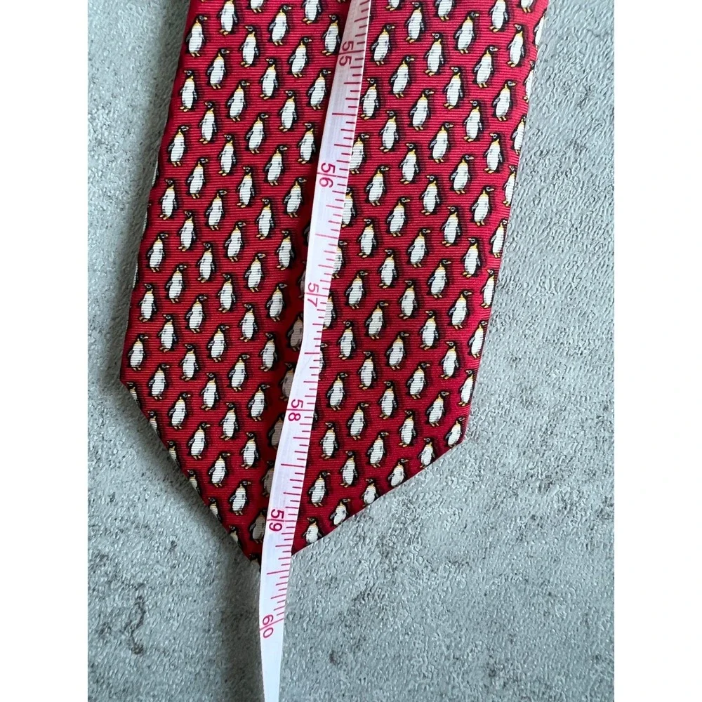 Tommy Hilfiger Necktie Red Penguin Print 100% Silk Novelty Whimsical Preppy Xmas